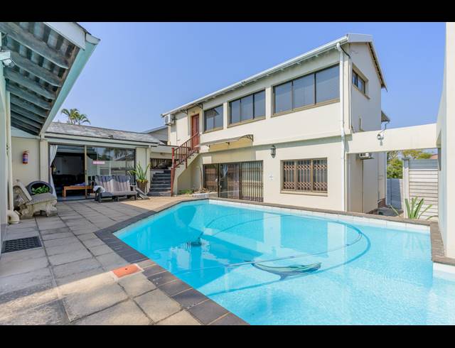 8 BEDROOM FREEHOLD FOR SALE IN WESTVILLE